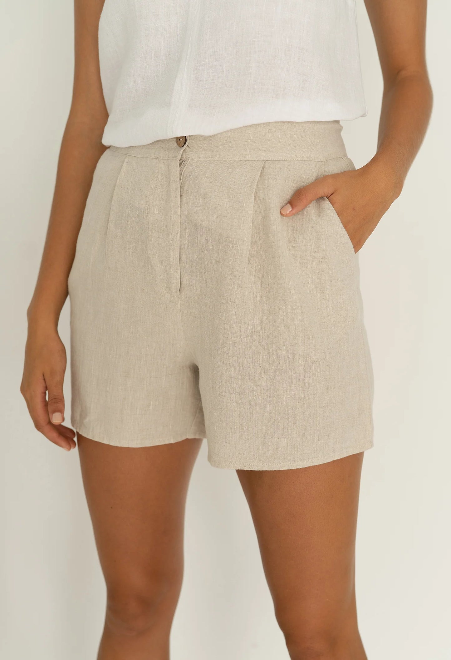 Pheobe Short - Natural