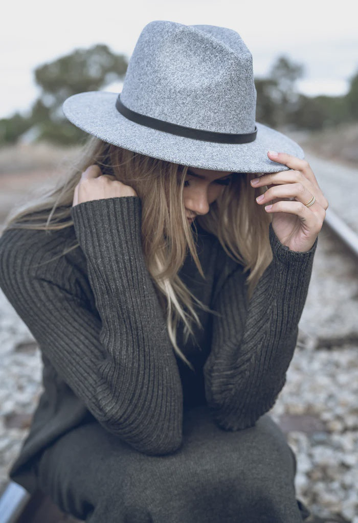 Billie Hat - Grey