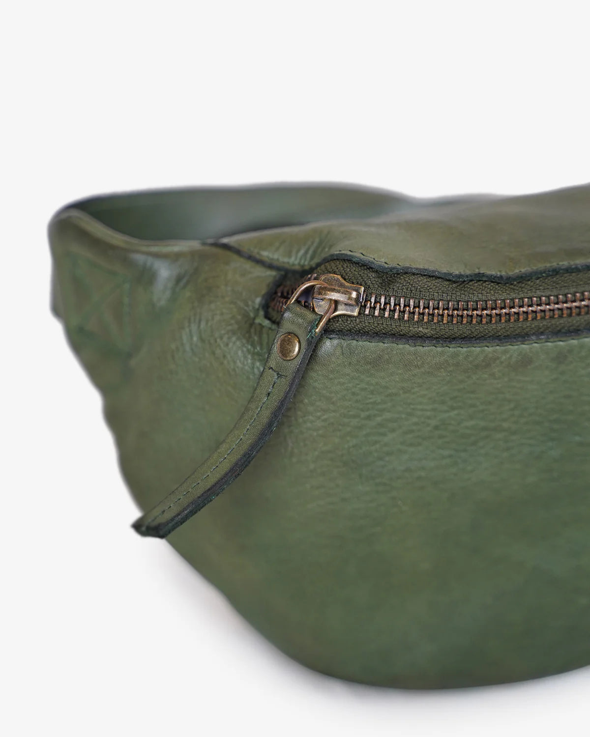 Cali Sling Bag - Olive