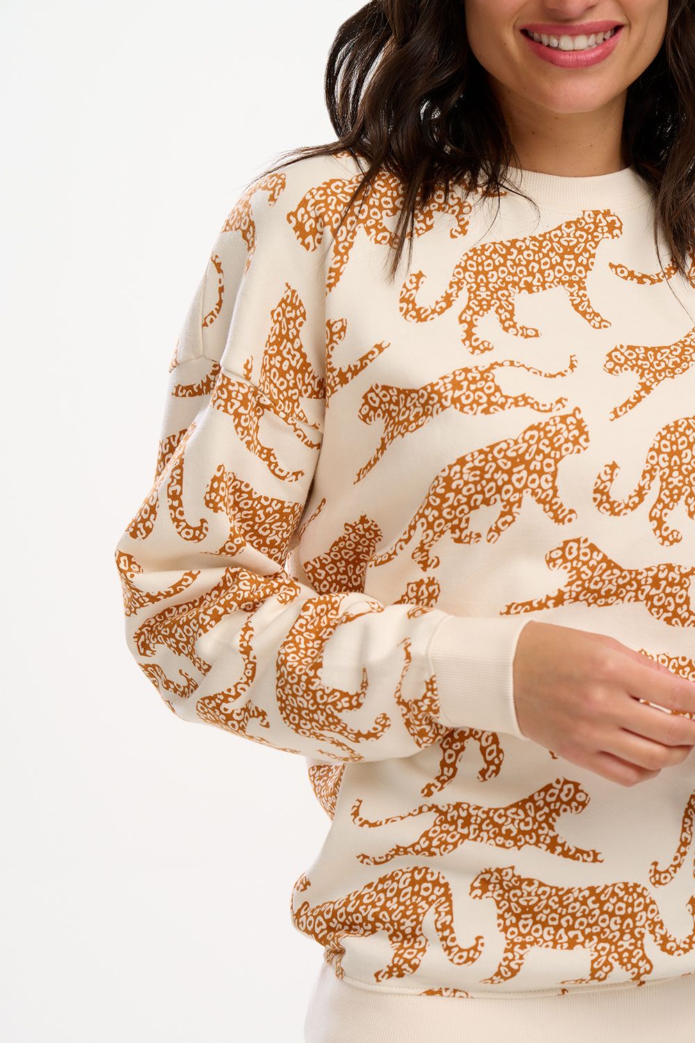 Eadie Relaxed Sweatshirt - Cream Leopard