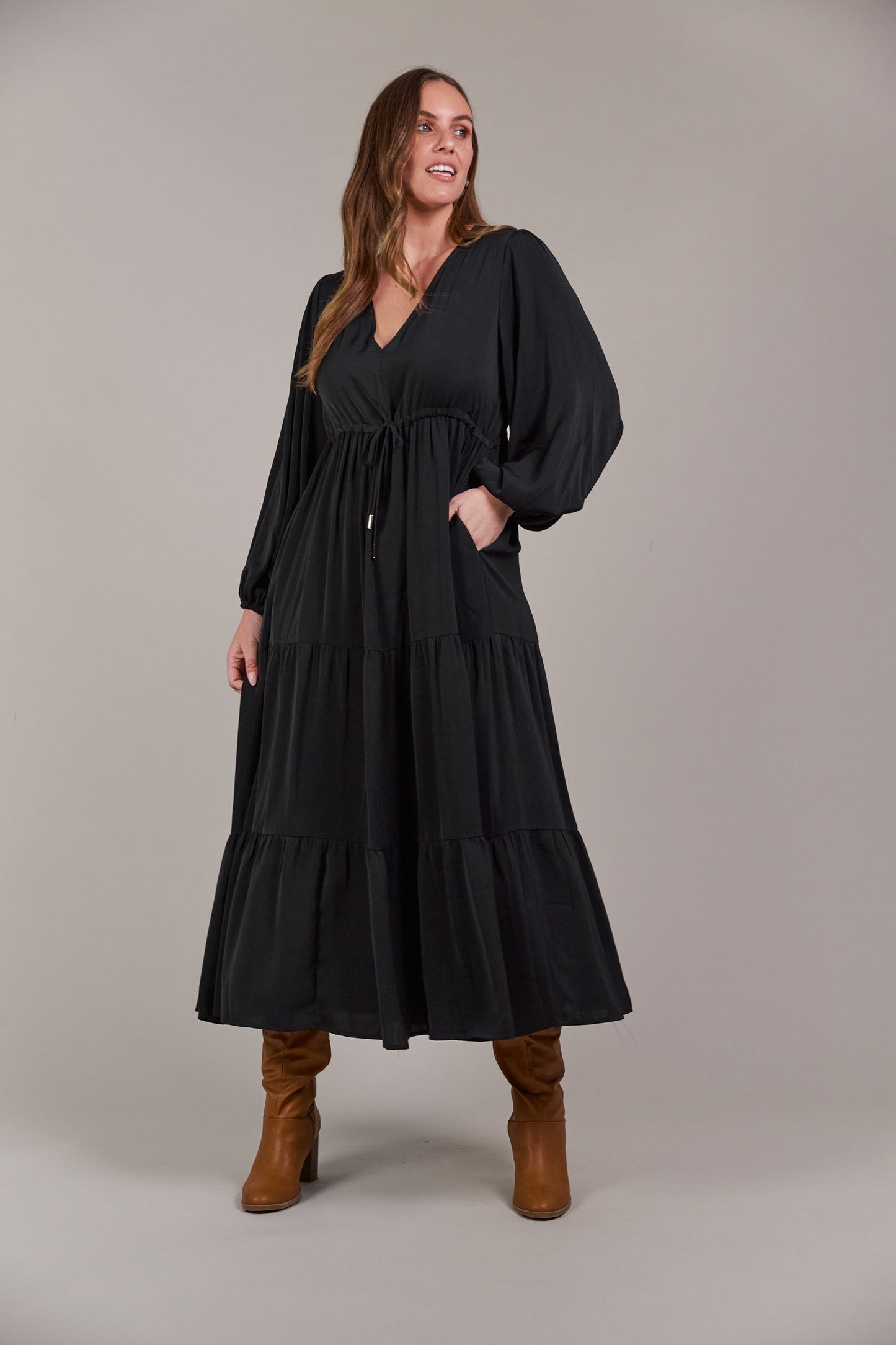 Elsie Maxi Dress - Black