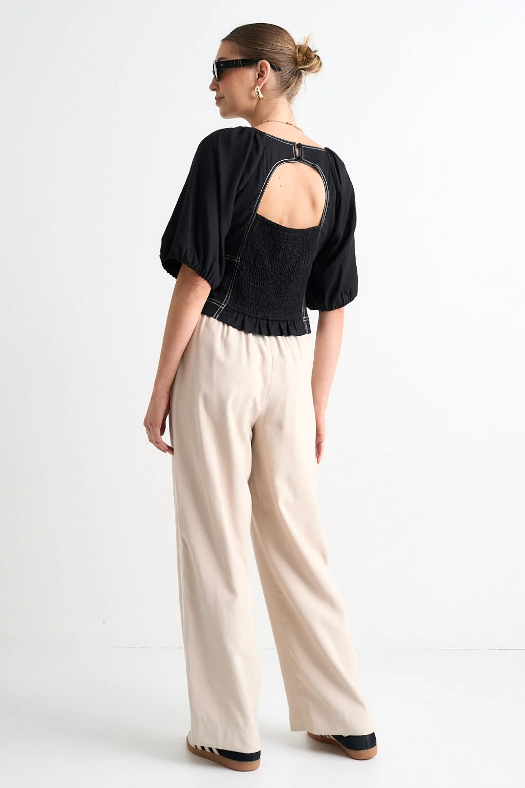 Expectation Contrast Stitch Top - Black