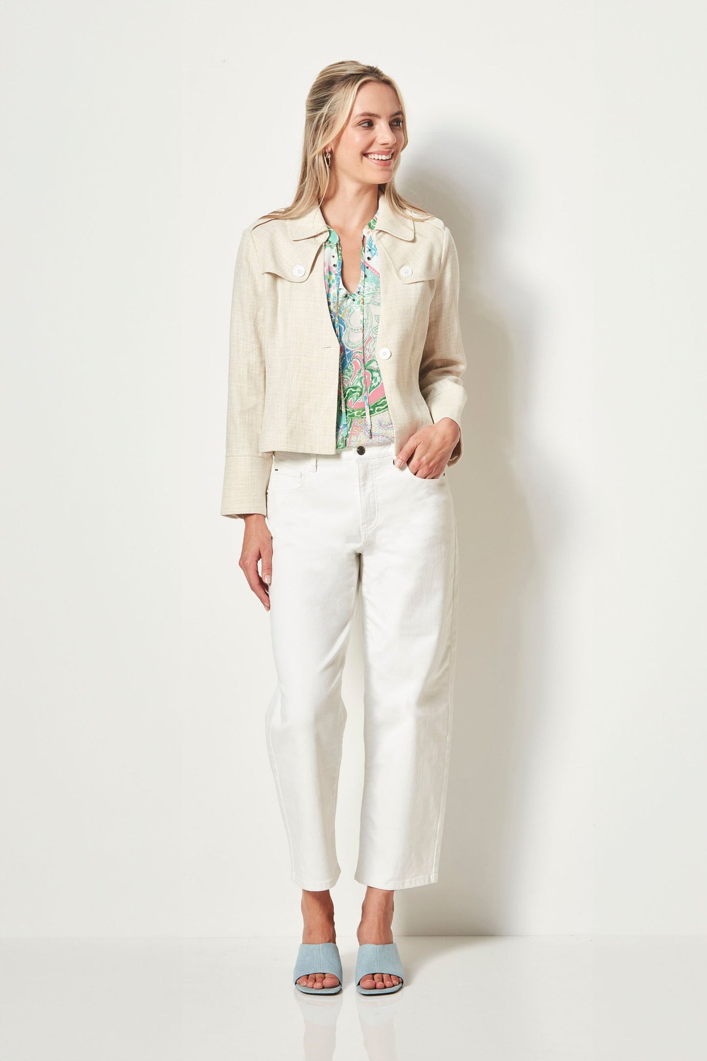 Reveal Jacket - Sand