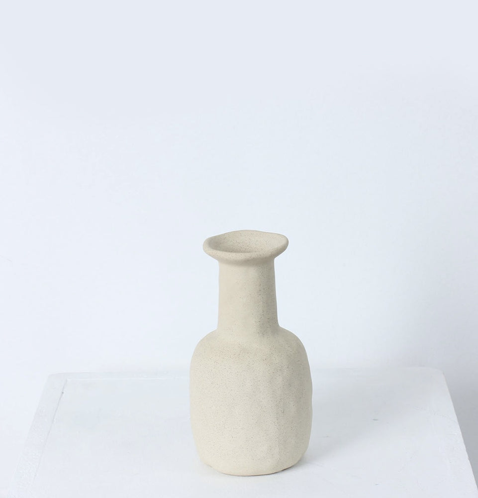 Island Long Neck Vase - Sand