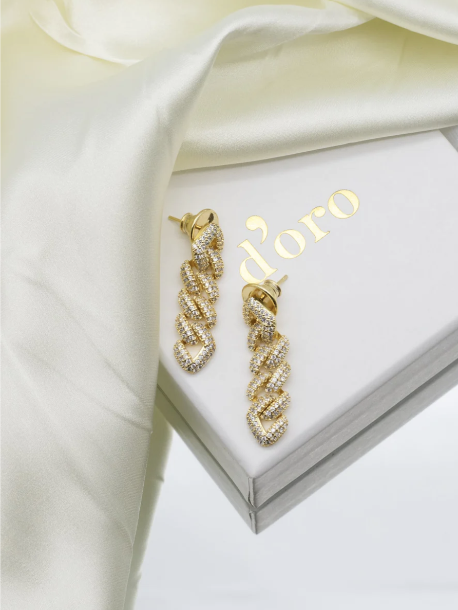 Darling Drop Earrings - Gold