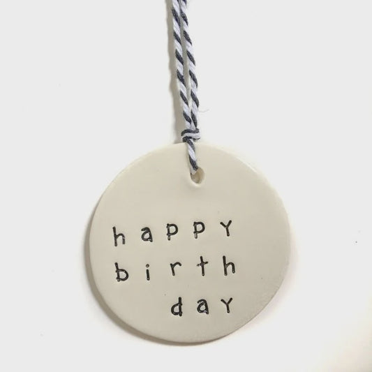 Ceramic Tag Medium Circle - Happy Birthday