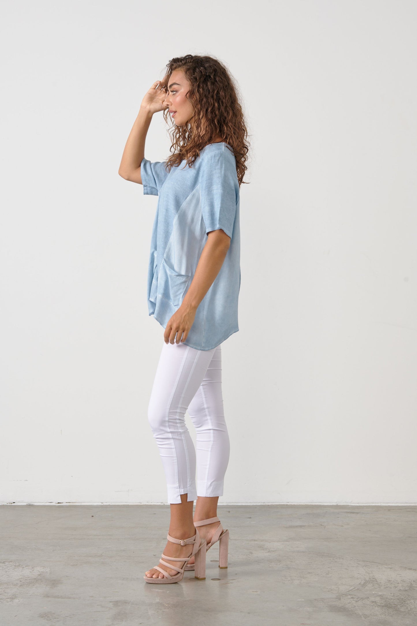 Swing Top with Pockets - Pale Blue